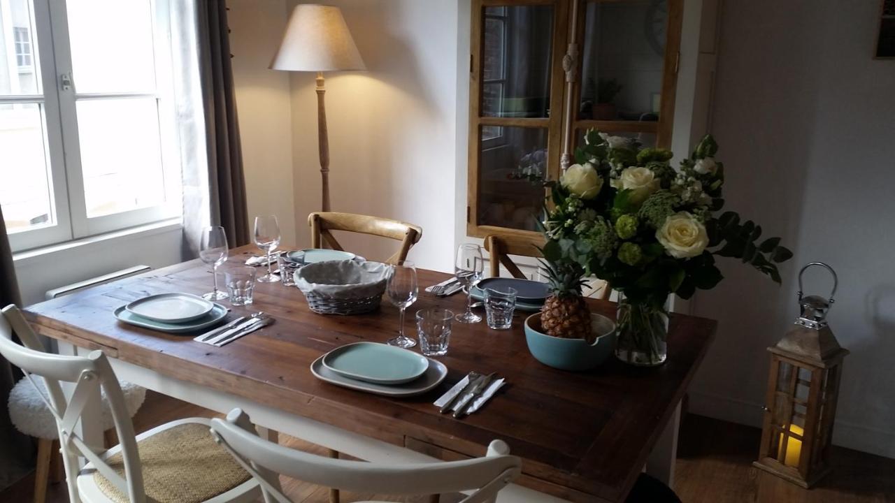 Une Pause Chez Julien, Appartement Lumineux Et Idealement Situe! Honfleur Kültér fotó