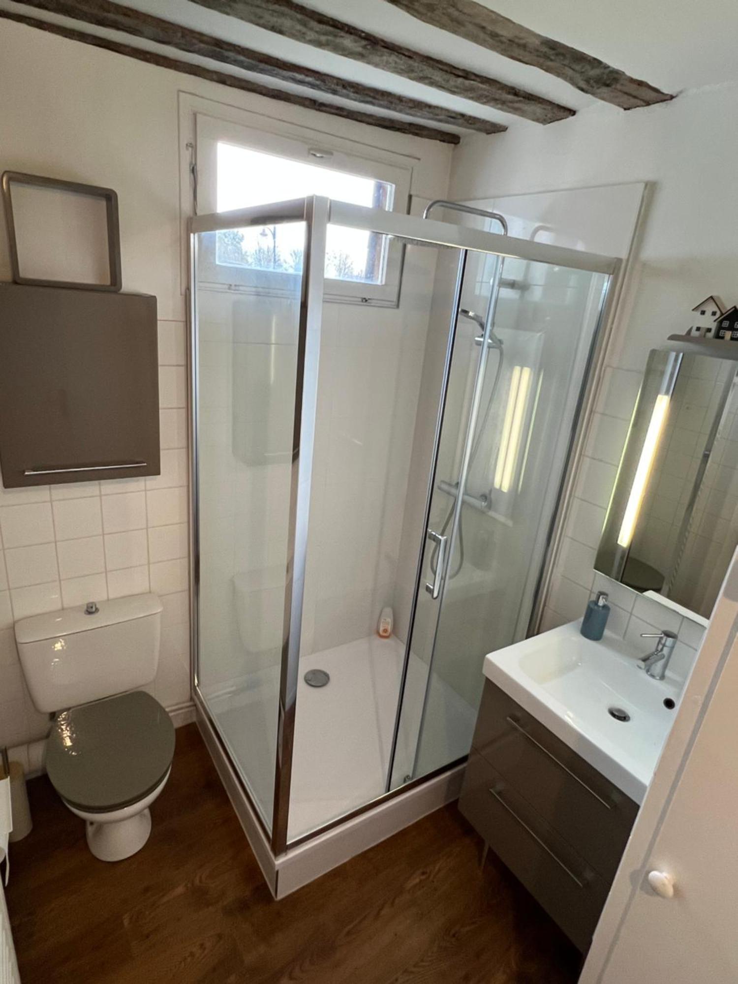 Une Pause Chez Julien, Appartement Lumineux Et Idealement Situe! Honfleur Kültér fotó